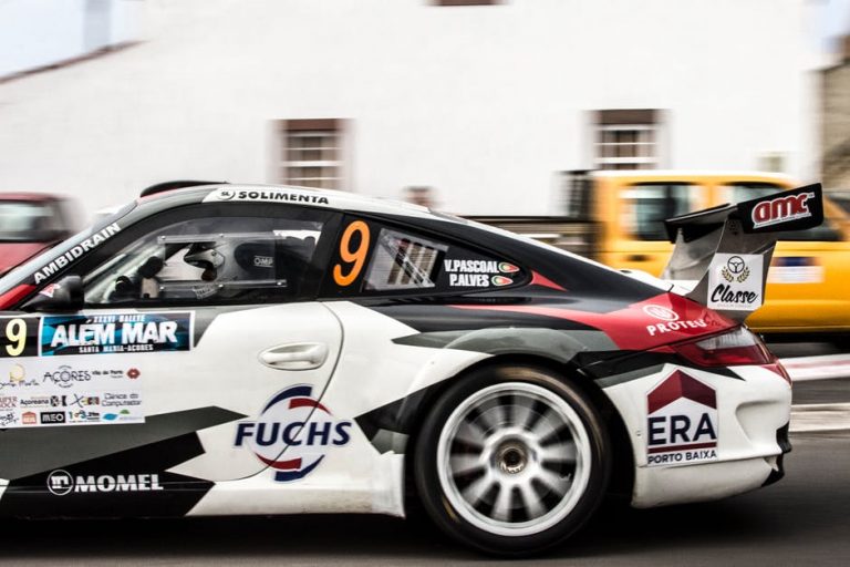 porsche-racing-768x512