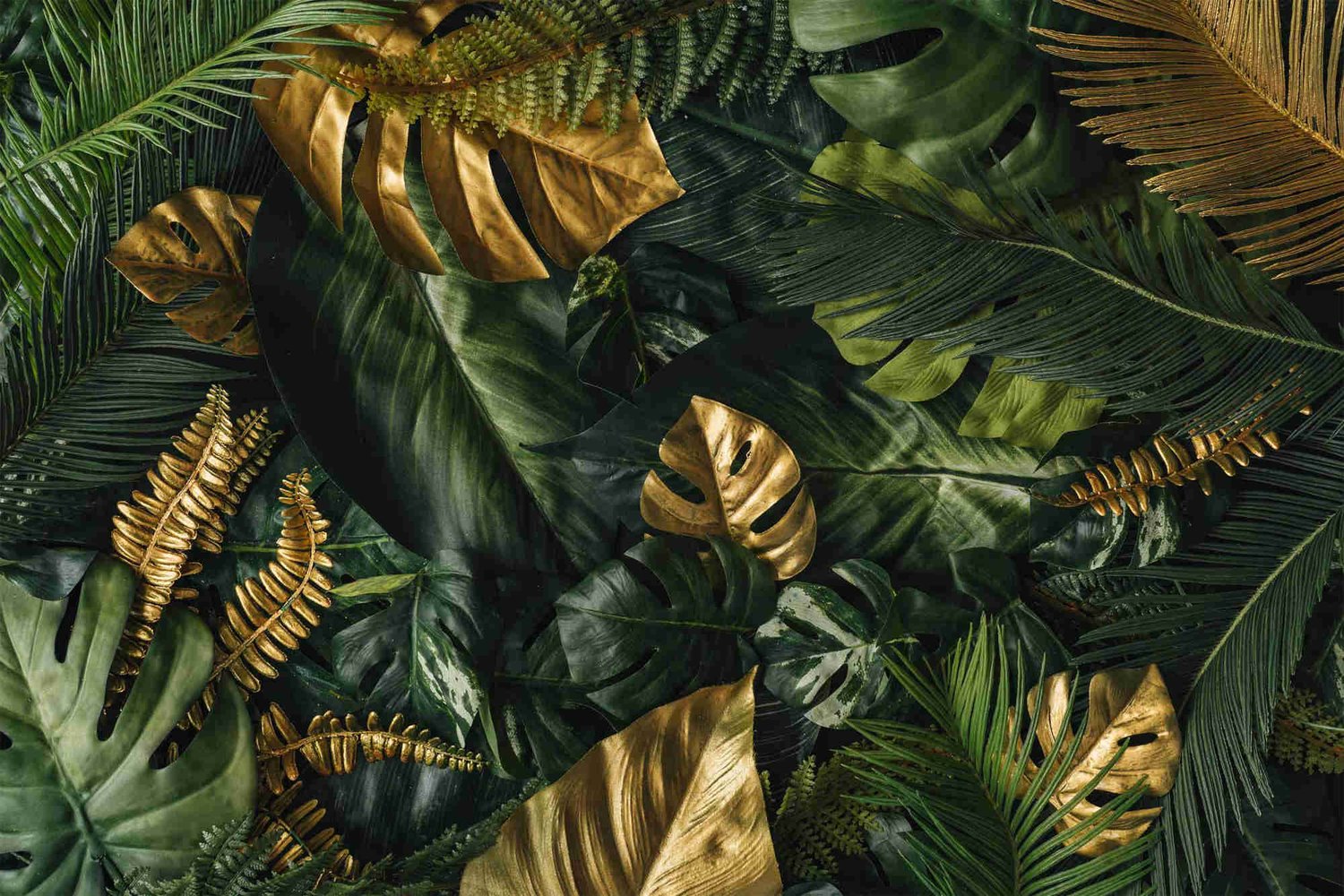 Green and gold leaves